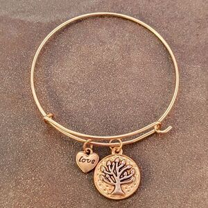 NEW Gold Tree of Life Love Heart Expandable Charm Bracelet